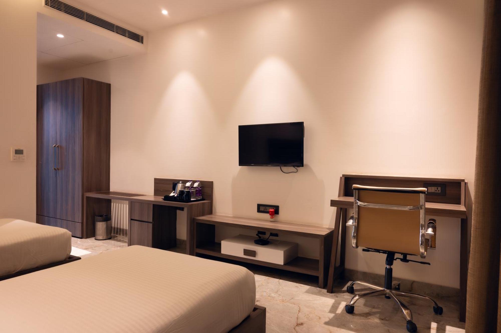 Econest Hotel 塔拉皮斯 外观 照片