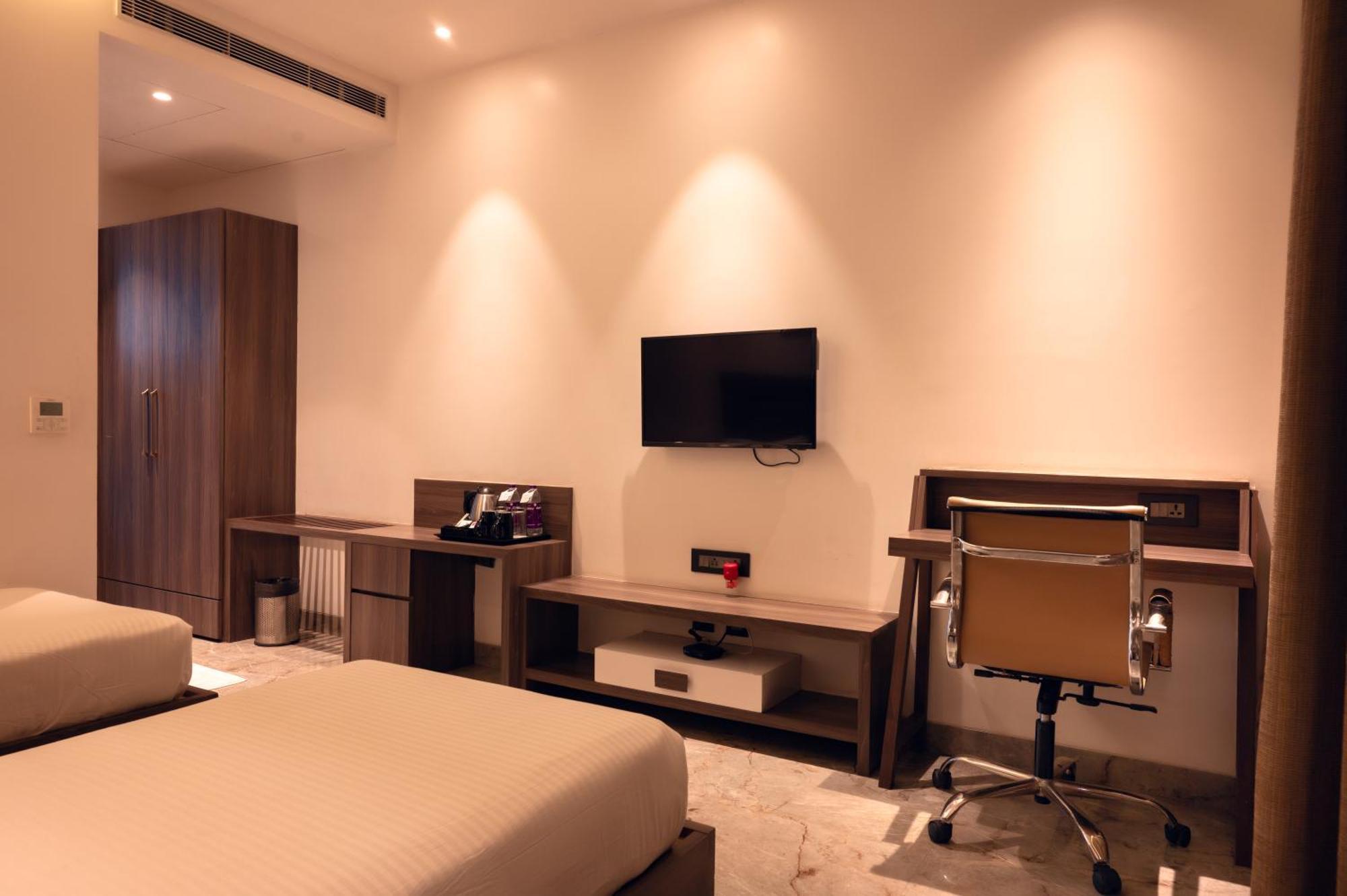 Econest Hotel 塔拉皮斯 外观 照片